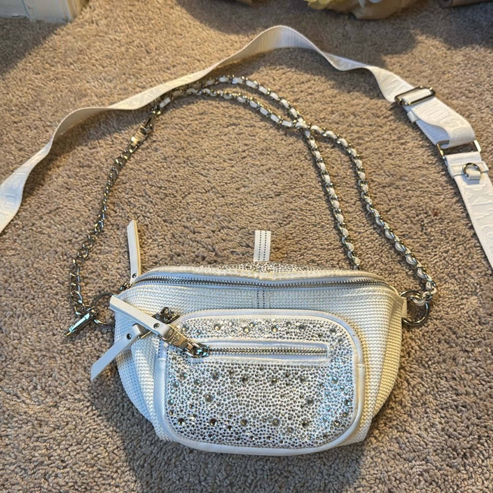 White sparkly Steve Madden Fanny pack